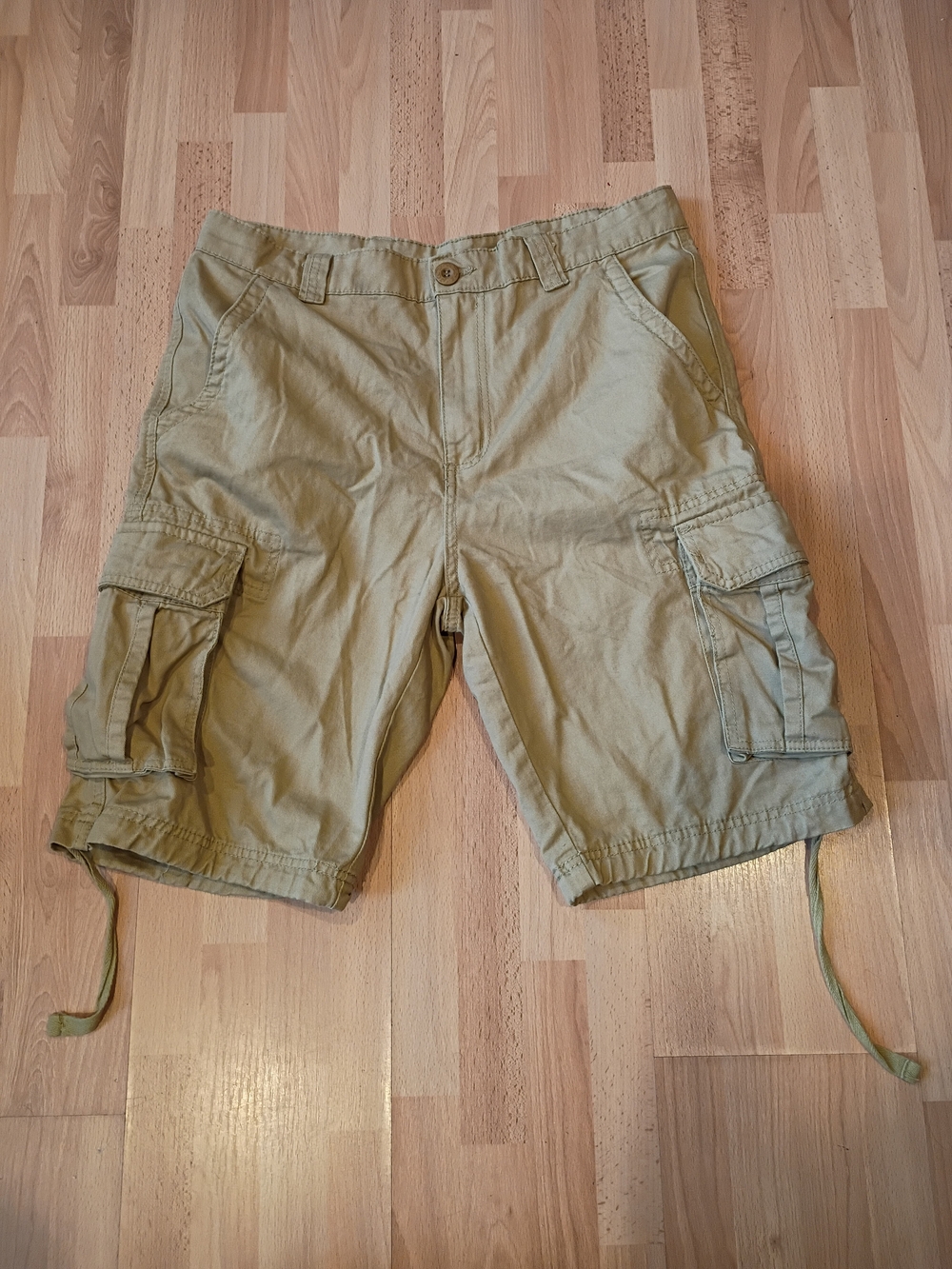 Cargo Shorts Size 33W Tan